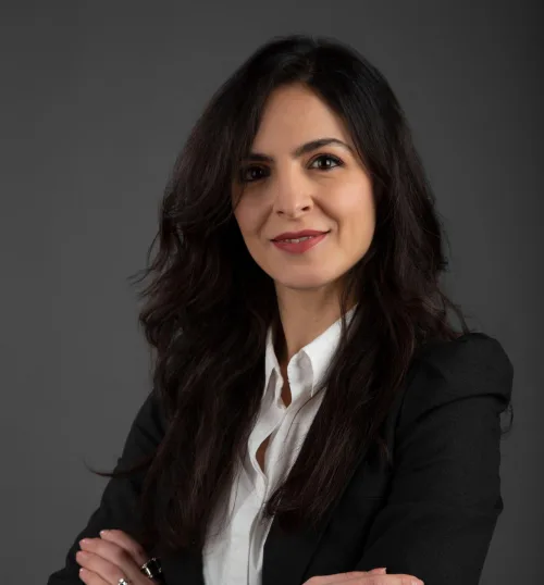 Dr Luana Parisi